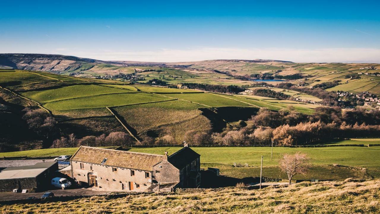 Coddy'S Farm Bed & Breakfast Holmfirth Exterior photo